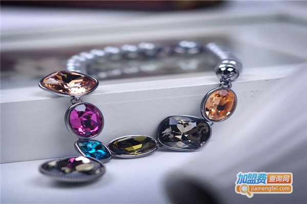 女性速时尚配饰加盟费