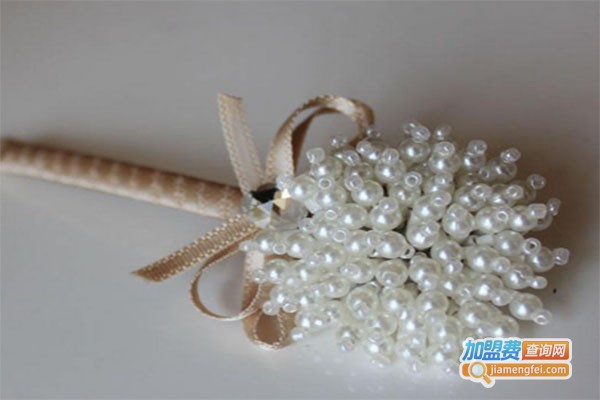 韩呀呀唯美韩潮饰品加盟费