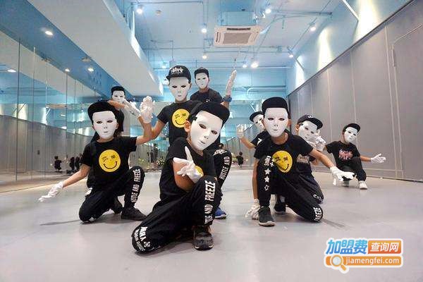 山姆大叔K13课外辅导加盟费