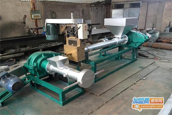 恒泰塑料机加盟费