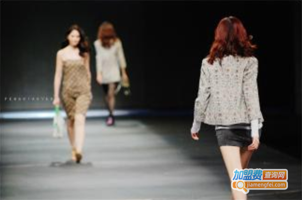 see u soon女装加盟费