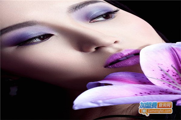 白玉芙人化妆品