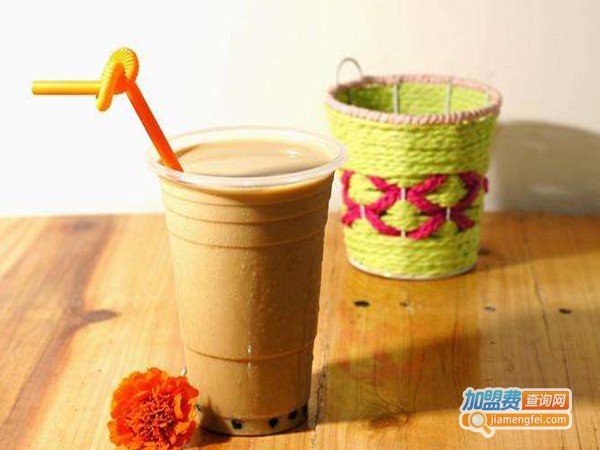 晓鳞奶茶加盟费