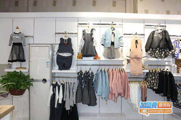 三只小熊时尚童装加盟费