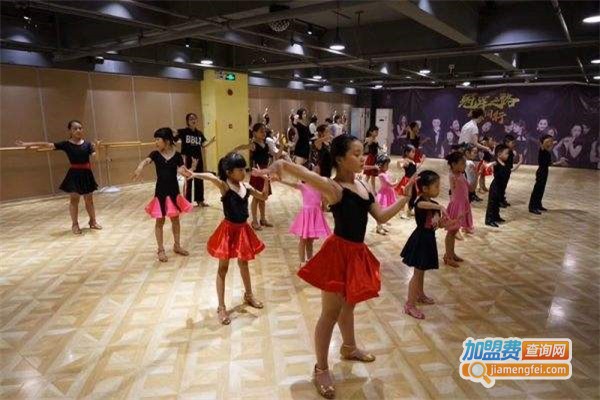 舞之韵艺术培训机构加盟费