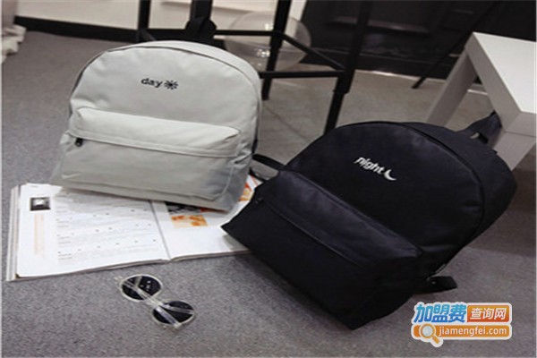 伊人时尚箱包批发加盟费