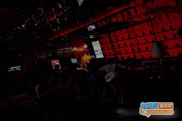 百威ceo量贩ktv加盟