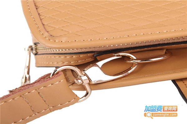 易久箱包加盟费