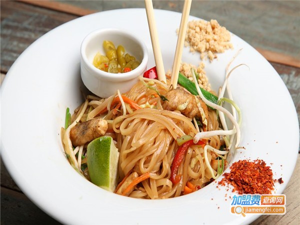 壮锦轩砂锅桂林米粉加盟门店