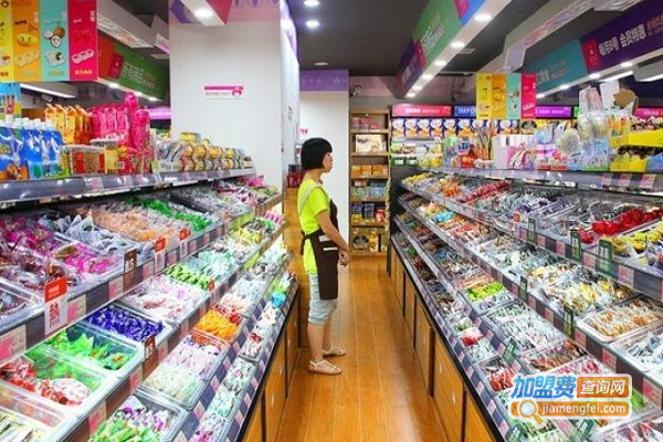 小口大口零食店加盟费