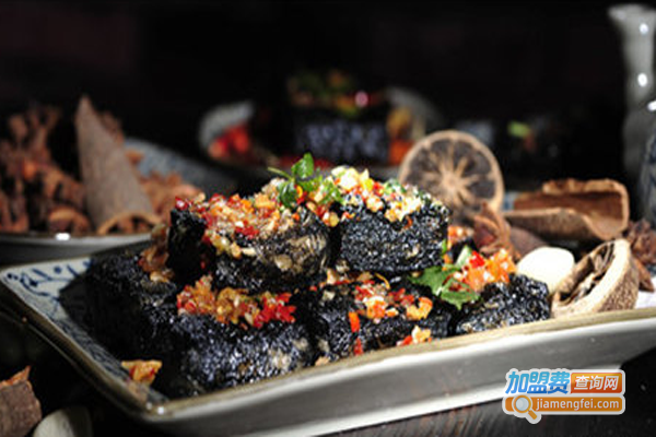 童师傅臭豆腐坊加盟费