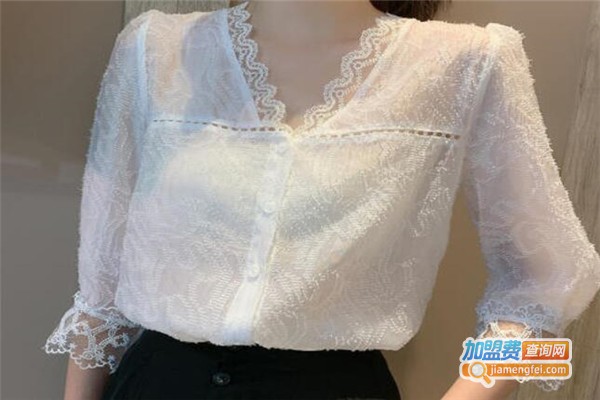 雅百威服饰加盟费