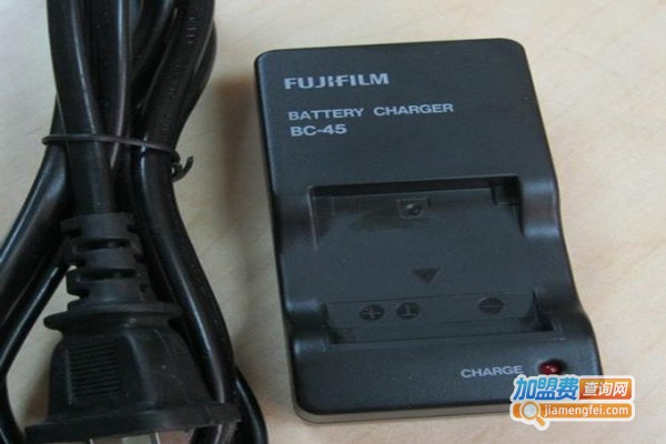 富士冲锋车载充电器加盟