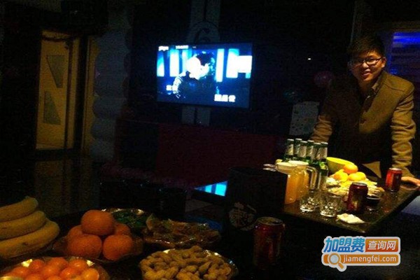 优麦克主题KTV加盟门店