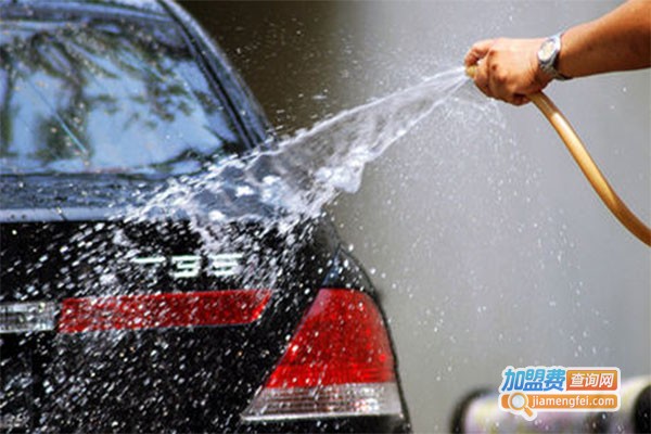 合利汽车美容加盟费