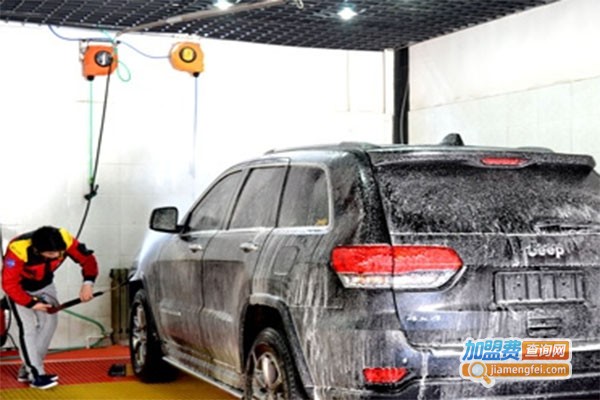 蓝色动力汽车美容加盟费