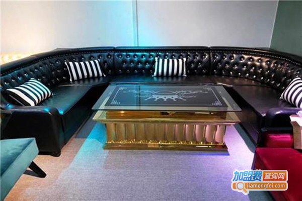 甜甜圈KTV加盟门店