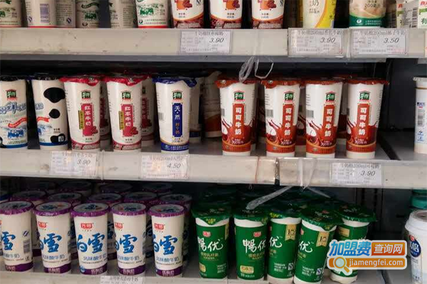 牛奶棚休闲食品加盟费