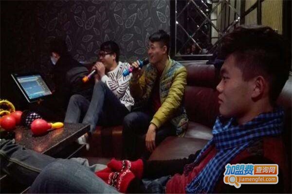 九久红KTV加盟费