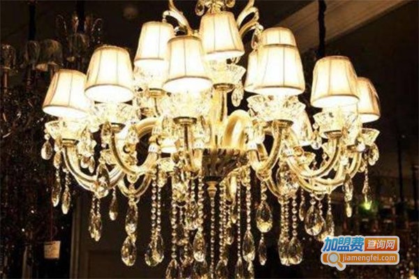 伟的灯饰加盟费