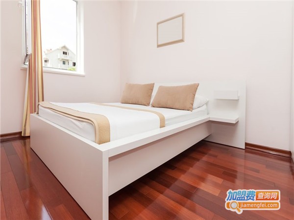 红阳衣柜加盟门店