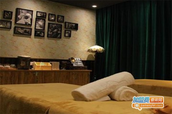 蜂神灸蜡泥养生馆加盟费