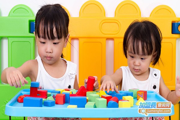 亲学派早教加盟门店