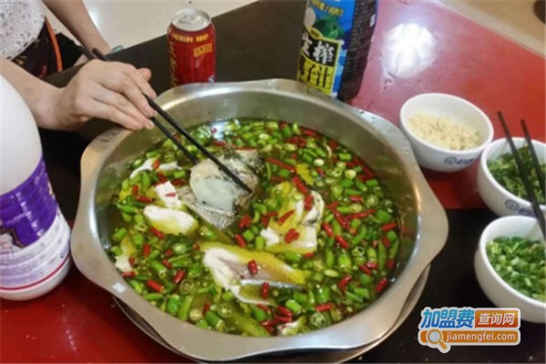 川妹子老火锅青椒鱼加盟费