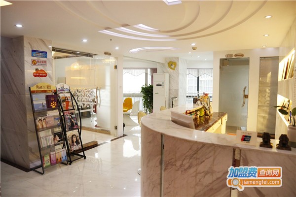 美丽在造美容诊所加盟费