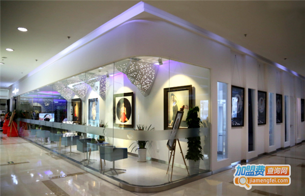 夏芙美容加盟费