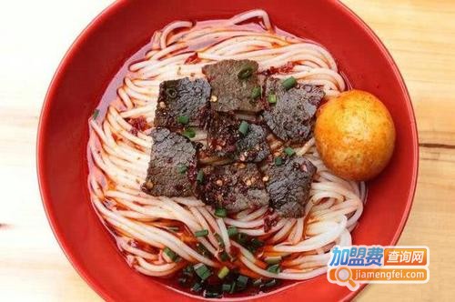 叁粉叁米粉加盟费是多少钱？