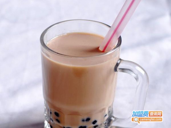 8090奶茶吧加盟费多少钱