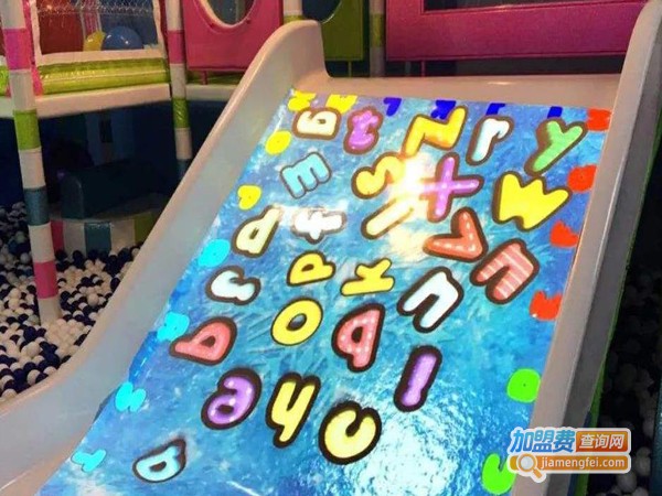 ar儿童乐园城加盟费多少钱