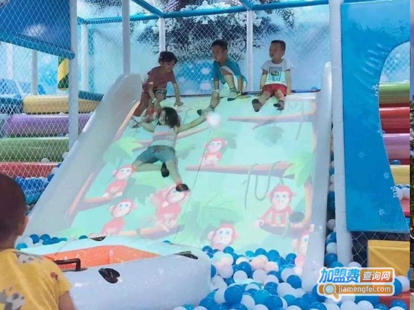 ar儿童乐园城加盟费多少钱