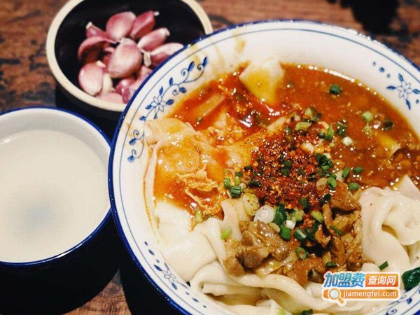 加盟biangbiang面馆多少钱