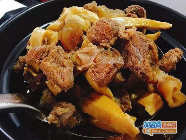 筋头巴脑火锅店加盟费多少钱