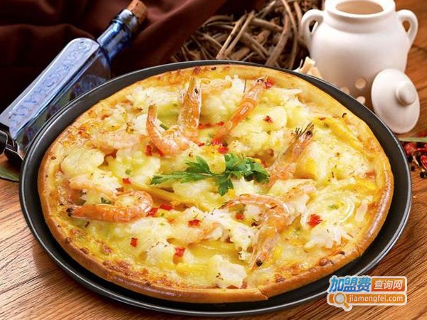 至尊披萨坊加盟费多少钱