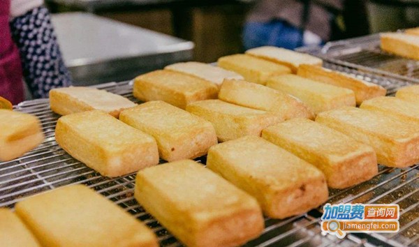 粑粑坊加盟费多少钱