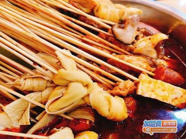 歪串串店加盟费多少钱