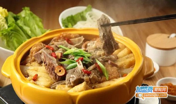 阿婆牛杂面店加盟