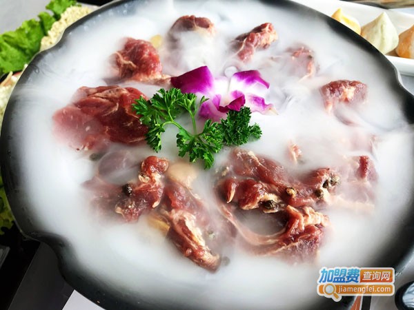 加盟三不牛腩多少钱