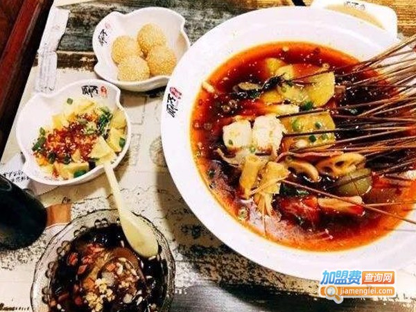 厕所串串香加盟费多少钱