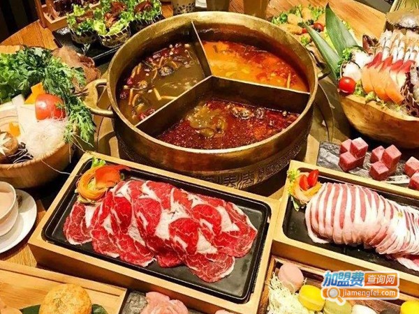 凑凑火锅店加盟费多少钱