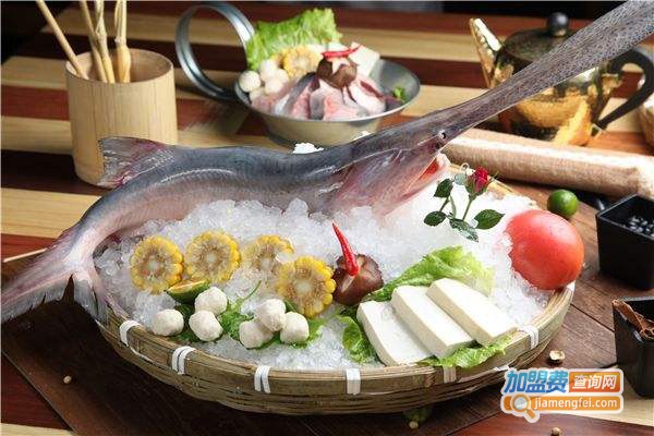 鸭嘴鱼火锅店
