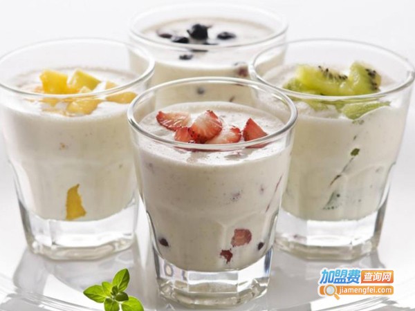 三佰瑞冻酸奶加盟费多少钱