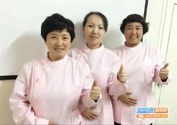 超级妈咪家政加盟费