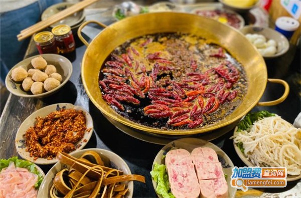 李长清三大炮本味火锅加盟费