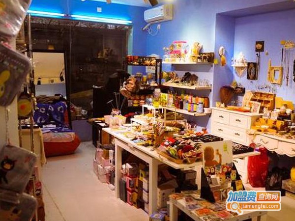 流行饰品店加盟费