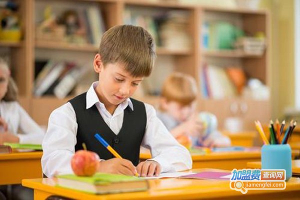 小孩辅导加盟费