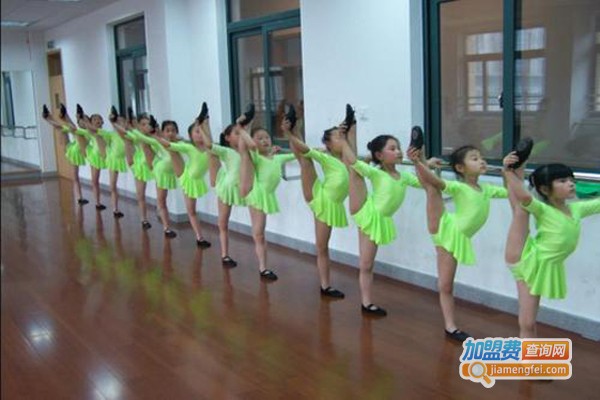 儿童舞蹈教育加盟费